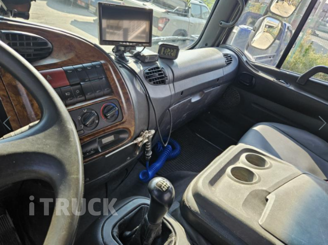 현대 메가트럭 235 단바리 카고 5톤 수동 11