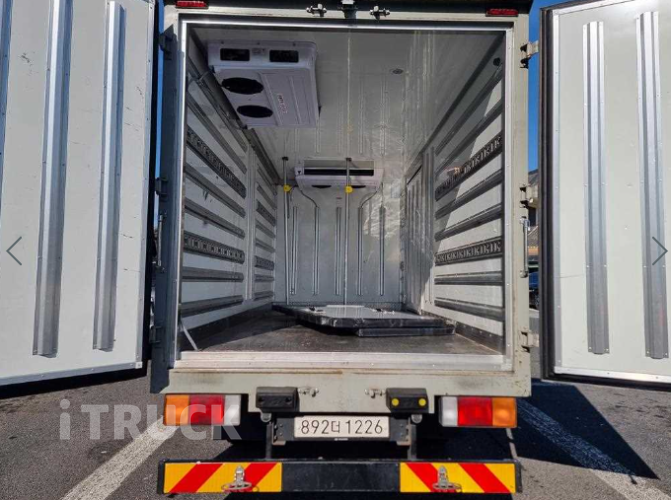 현대 올뉴마이티 2.5톤 냉동탑 7