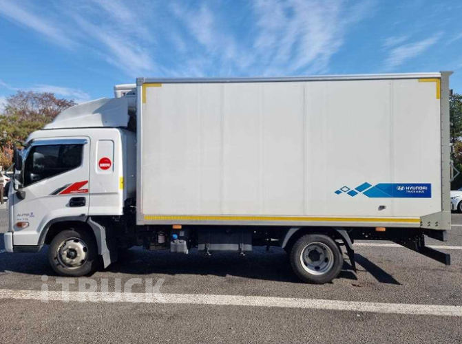 현대 올뉴마이티 2.5톤 냉동탑 5