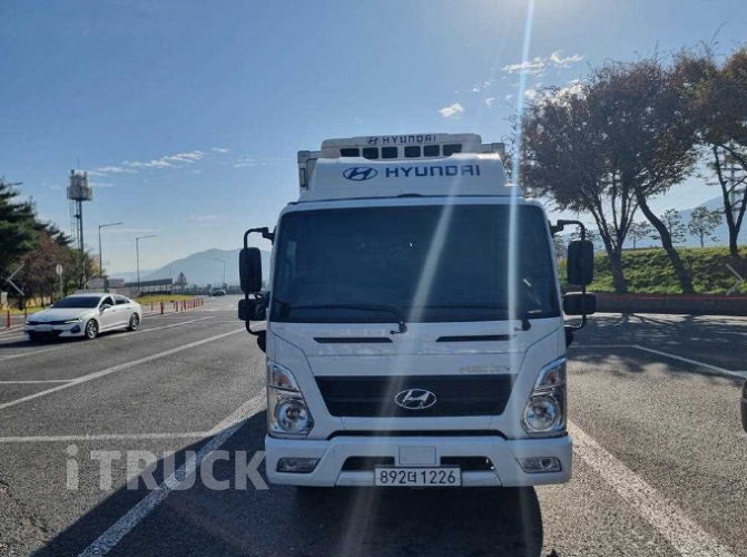 현대 올뉴마이티 2.5톤 냉동탑 2