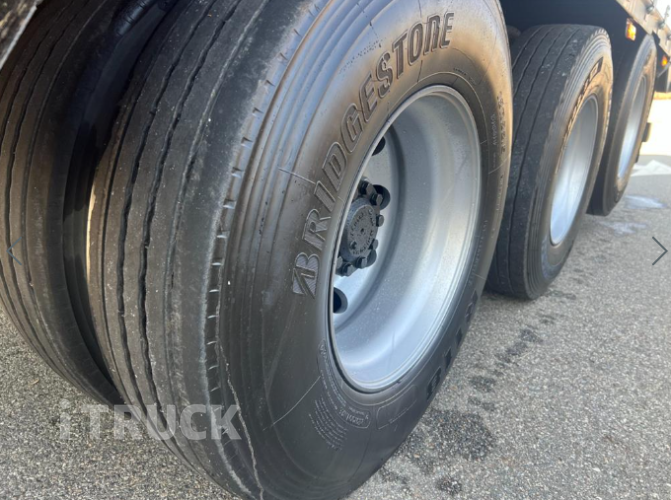 현대 엑시언트 후축 윙바디 25톤 오토 18