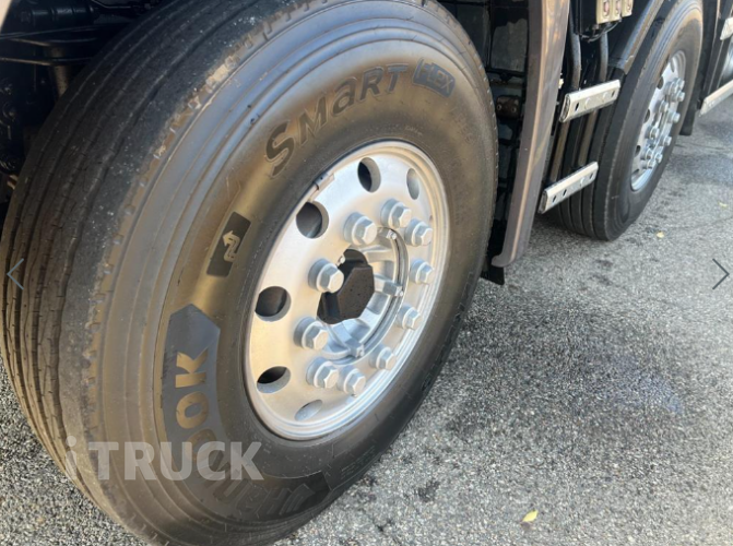 현대 엑시언트 후축 윙바디 25톤 오토 17