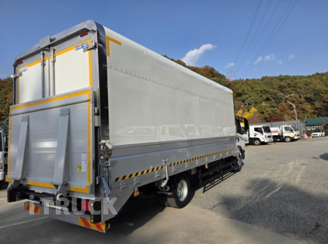 타타대우 더쎈 3.5톤 광폭 윙바디 슬리퍼캡(더블캡, 크루캡) 2