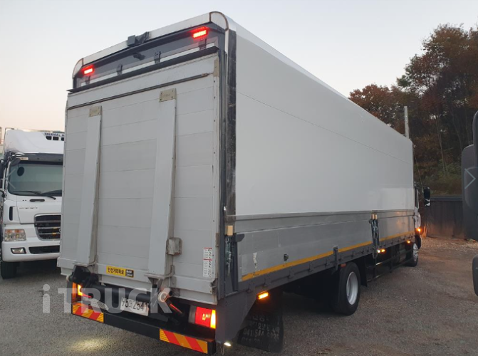 현대 메가트럭 280 단바리 윙바디 5톤 수동 2