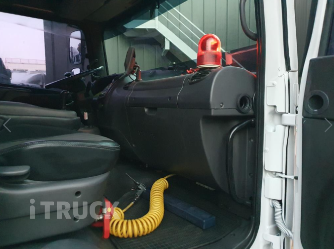 현대 메가트럭 280 단바리 윙바디 5톤 수동 11