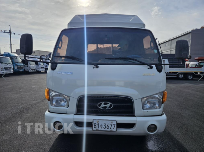 현대 이마이티 3.5톤 카고 슈퍼캡 1