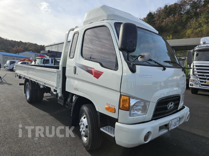 현대 이마이티 3.5톤 카고 슈퍼캡 2