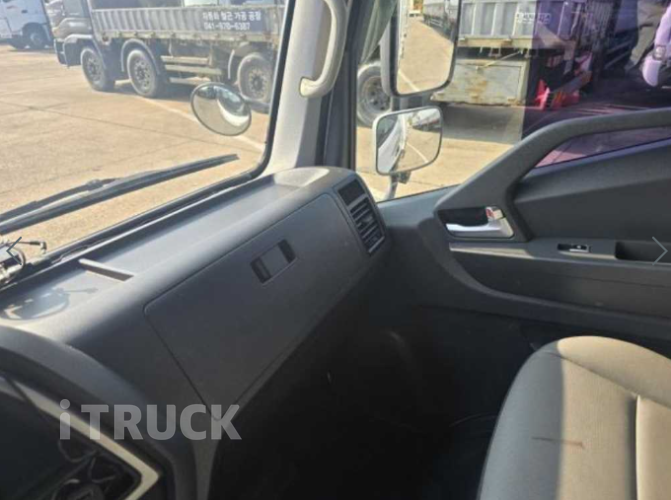 현대 올뉴마이티 3.5톤 익스하이탑 슈퍼캡 9