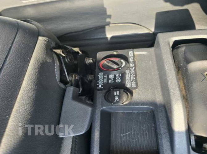 현대 올뉴마이티 3.5톤 익스하이탑 슈퍼캡 15