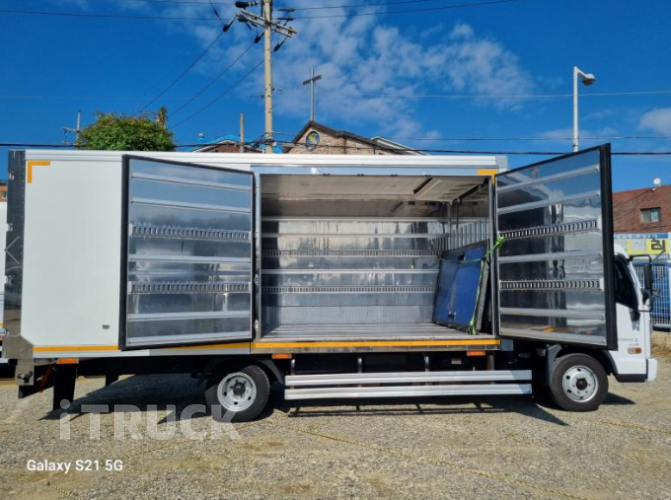 현대 올뉴마이티 3.5톤 광폭 냉동탑 6