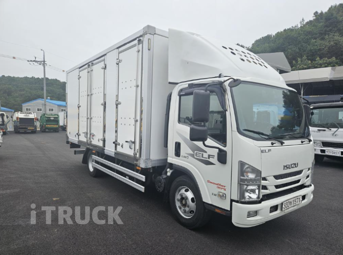 이스즈 엘프 3.5톤 광폭 냉동탑 1