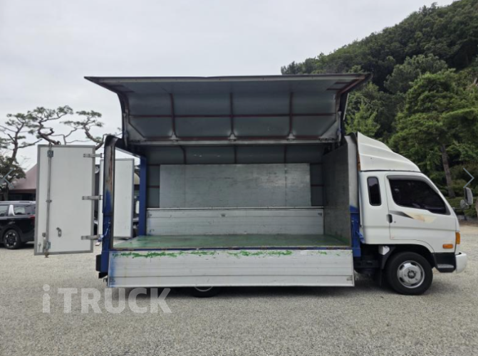 현대 이마이티 2.5톤 윙바디 슈퍼캡 10