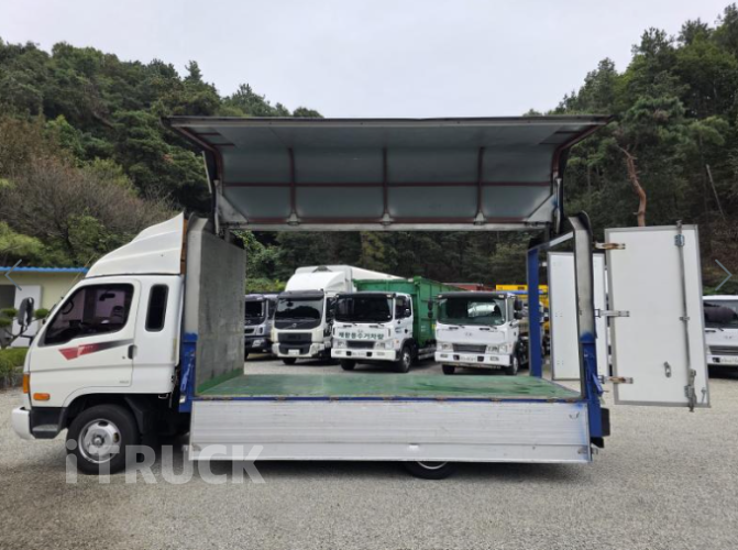 현대 이마이티 2.5톤 윙바디 슈퍼캡 11