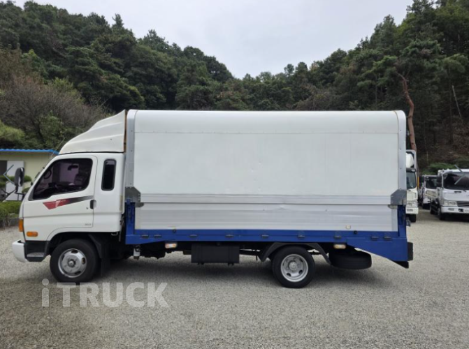 현대 이마이티 2.5톤 윙바디 슈퍼캡 6