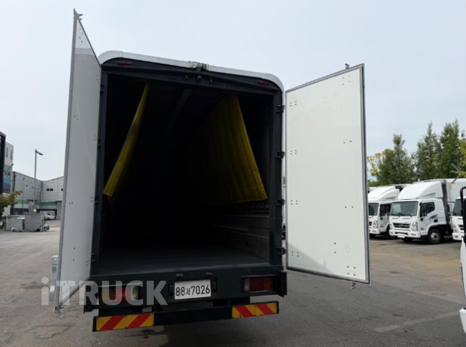 현대 메가트럭 250 단바리 윙바디 5톤 수동 8