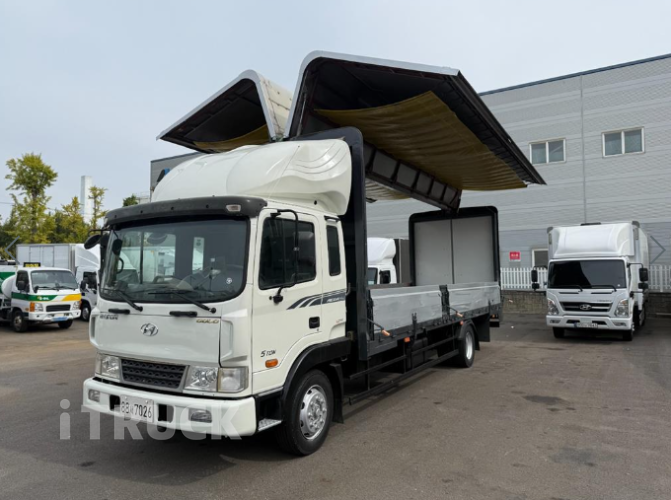 현대 메가트럭 250 단바리 윙바디 5톤 수동 9