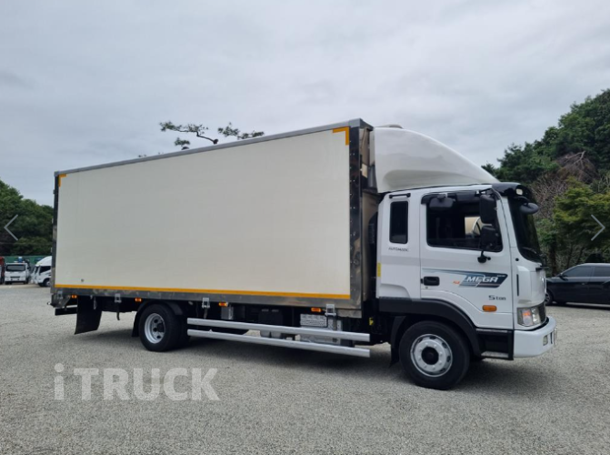 현대 메가트럭 280 단바리 윙바디 5톤 오토 2