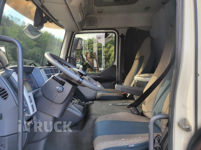 볼보 FL 280 단바리 냉동윙 5톤 오토 8