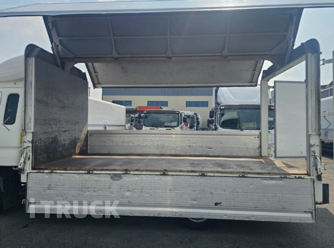 현대 이마이티 2.5톤 윙바디 슈퍼캡 6