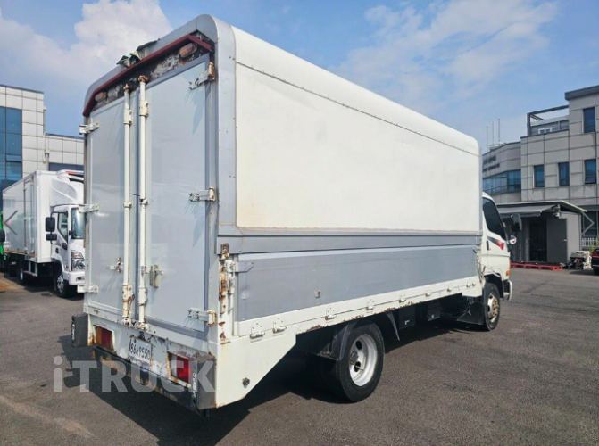 현대 이마이티 2.5톤 윙바디 슈퍼캡 4