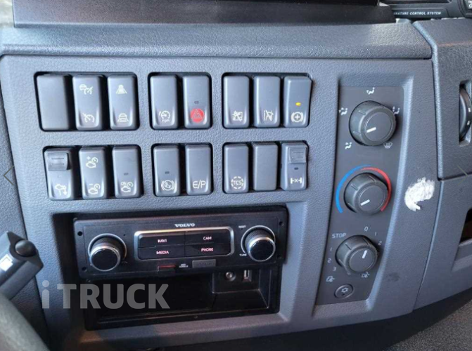 볼보 FH 350 단바리 윙바디 5톤 오토 10