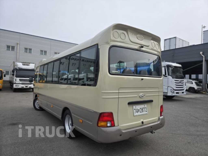 현대 버스 25인승 6