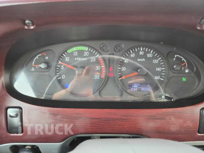 현대 버스 25인승 14