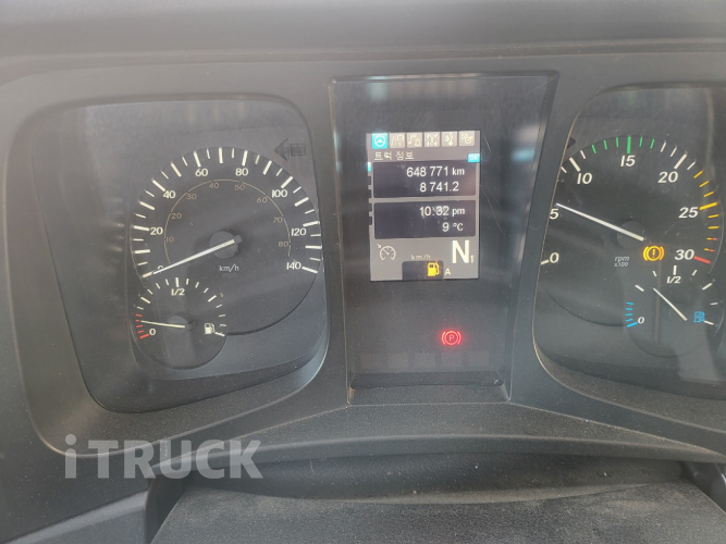 벤츠 아록스 299 후축 윙바디 7.4톤 오토 16