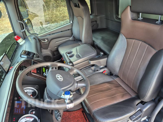 현대 메가트럭 280 단바리 윙바디 5톤 오토 6