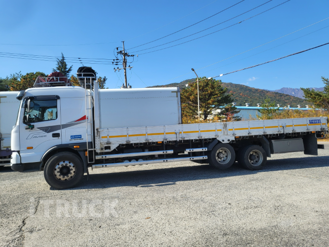 현대 파비스 325 앞축 카고 9.4톤 오토 4