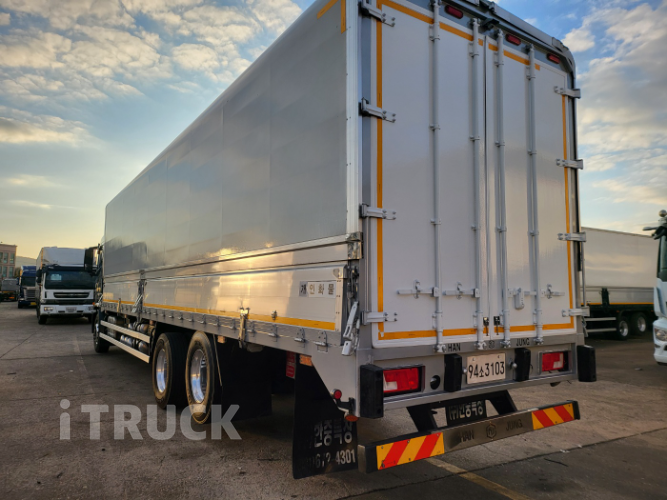 타타대우 프리마 320 후축 윙바디 8.5톤 오토 2