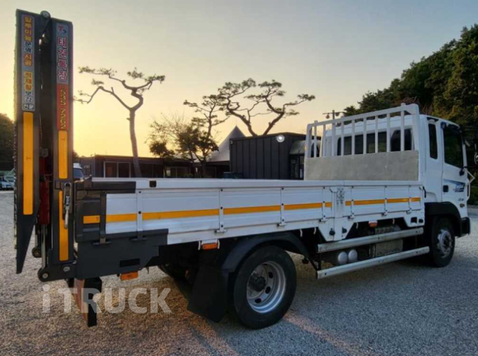 현대 어부바카 메가트럭 5톤 3