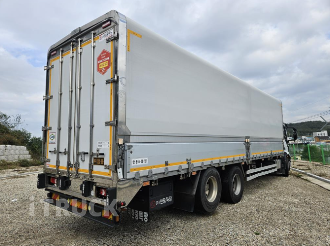 이베코 유로카고 320 후축 윙바디 8.5톤 오토 2