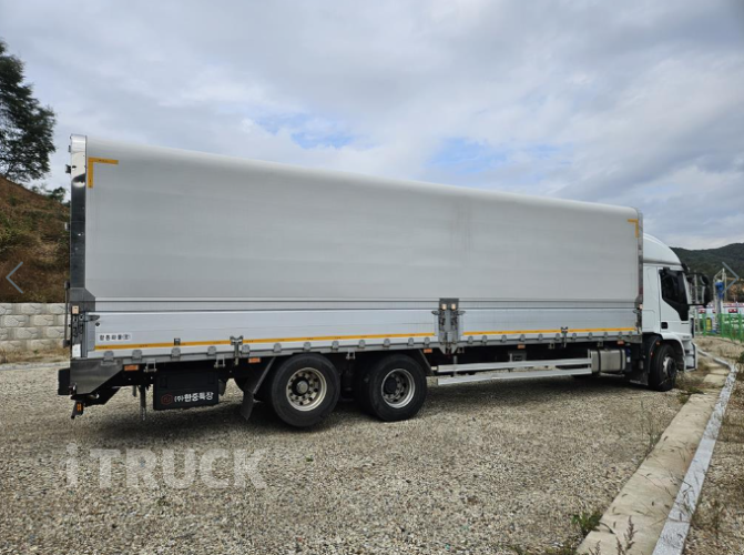 이베코 유로카고 320 후축 윙바디 8.5톤 오토 3