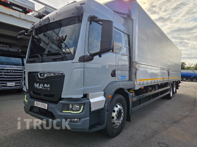 만 TGM 320 후축 윙바디 12.5톤 오토 0