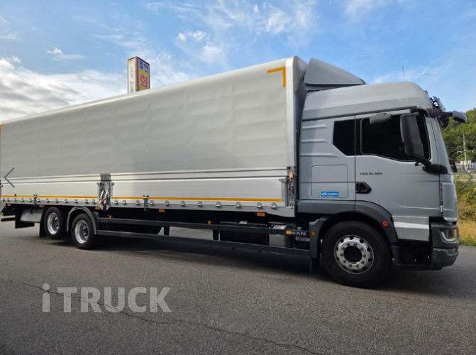 만 TGM 320 후축 윙바디 12.5톤 오토 4