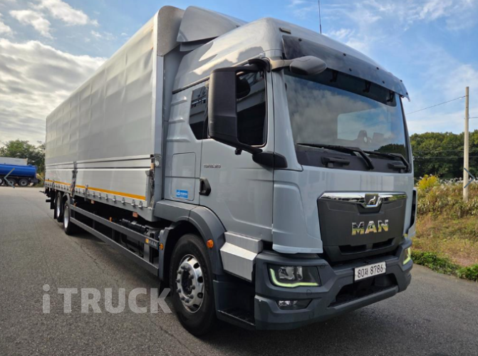 만 TGM 320 후축 윙바디 12.5톤 오토 1