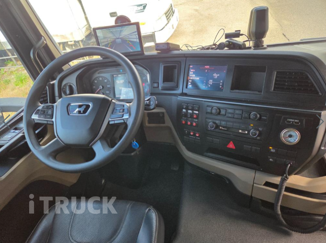 만 TGM 320 후축 윙바디 12.5톤 오토 11