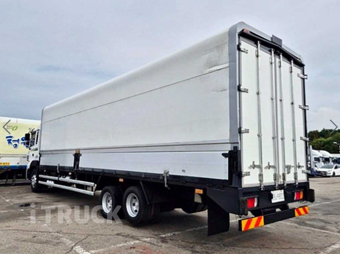 현대 메가트럭 와이드캡 300 후축 윙바디 5톤 수동 3