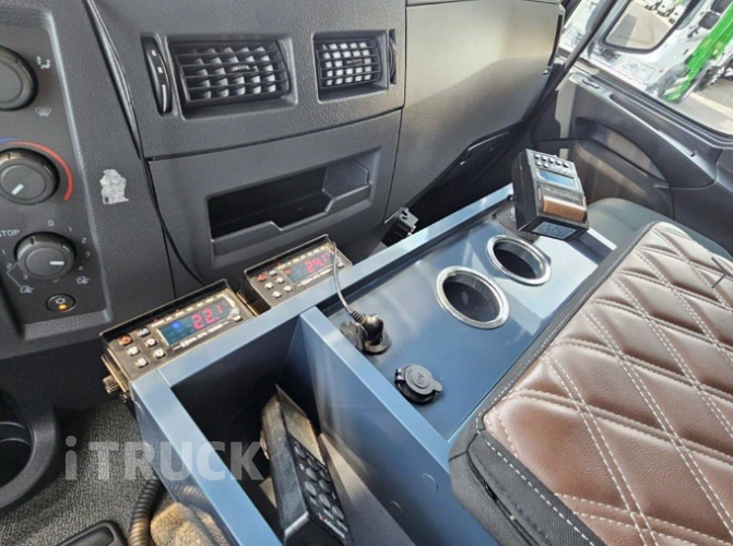 볼보 FE 후축 윙바디 16톤 오토 14