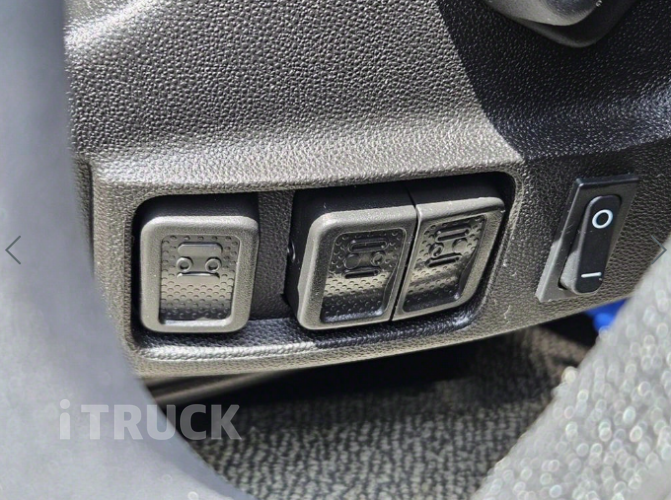 볼보 FE 후축 윙바디 16톤 오토 13