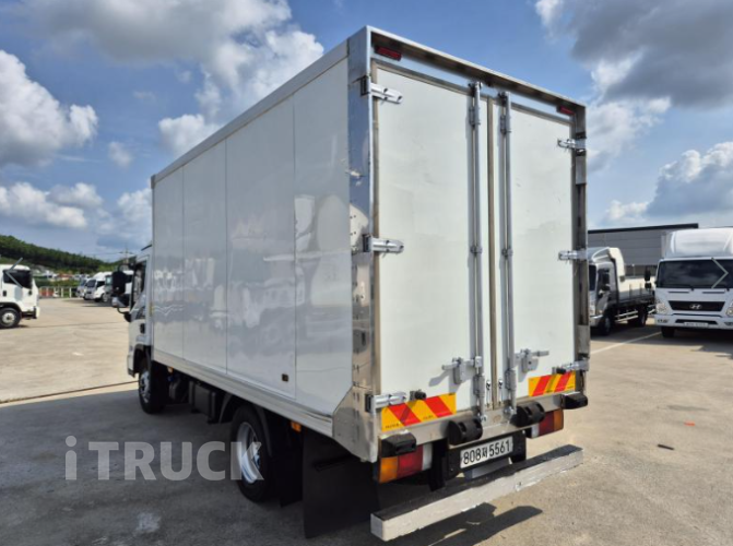 현대 올뉴마이티 2.5톤 냉동탑 4