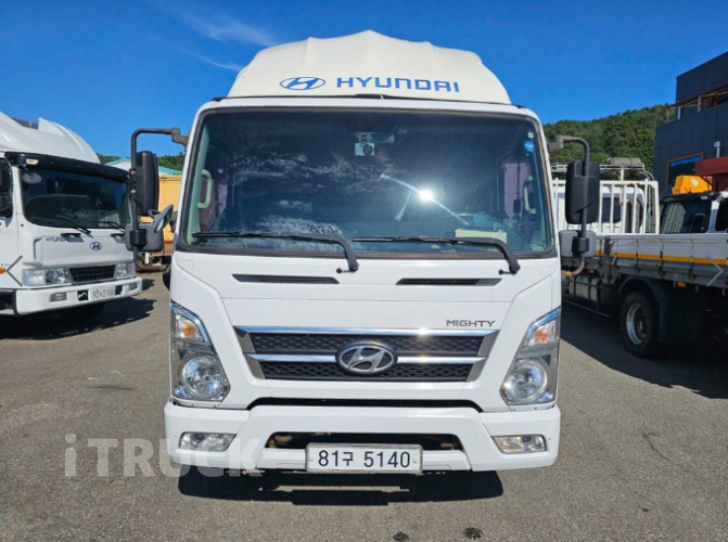 현대 올뉴마이티 3.5톤 윙바디 슈퍼캡 1