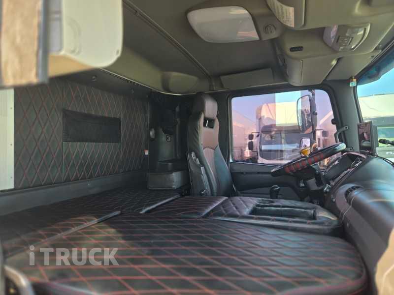 현대 메가트럭 280 후축 윙바디 4.5톤 수동 17