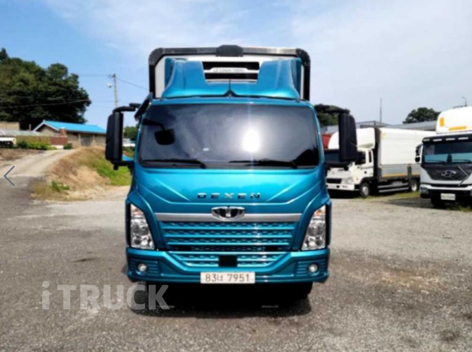 타타대우 더쎈 3.5톤 광폭 윙바디 슬리퍼캡(더블캡, 크루캡) 2