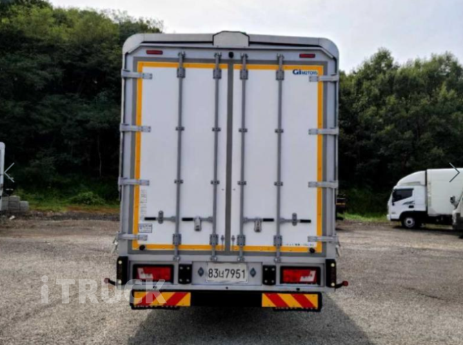 타타대우 더쎈 3.5톤 광폭 윙바디 슬리퍼캡(더블캡, 크루캡) 4