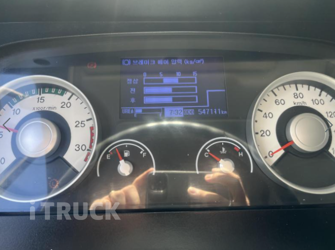 현대 메가트럭 와이드캡 300 후축 윙바디 6.5톤 수동 11