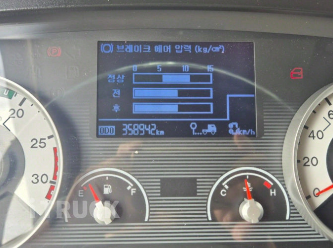 현대 메가트럭 270 단바리 윙바디 5톤 수동 15