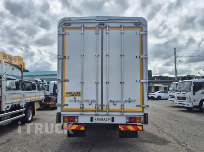 현대 메가트럭 270 단바리 윙바디 5톤 수동 5