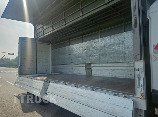 현대 파비스 325 후축 윙바디 5톤 수동 6